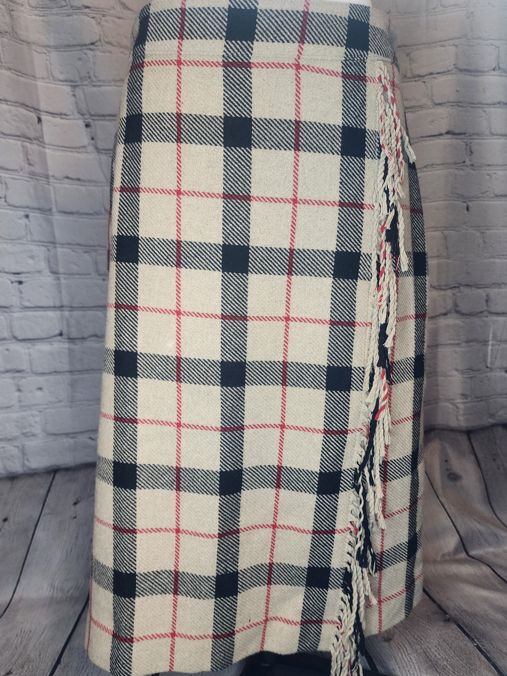Talbots Cream Navy & Pink Plaid Midi Wrap Skirt - Picture 4 of 4